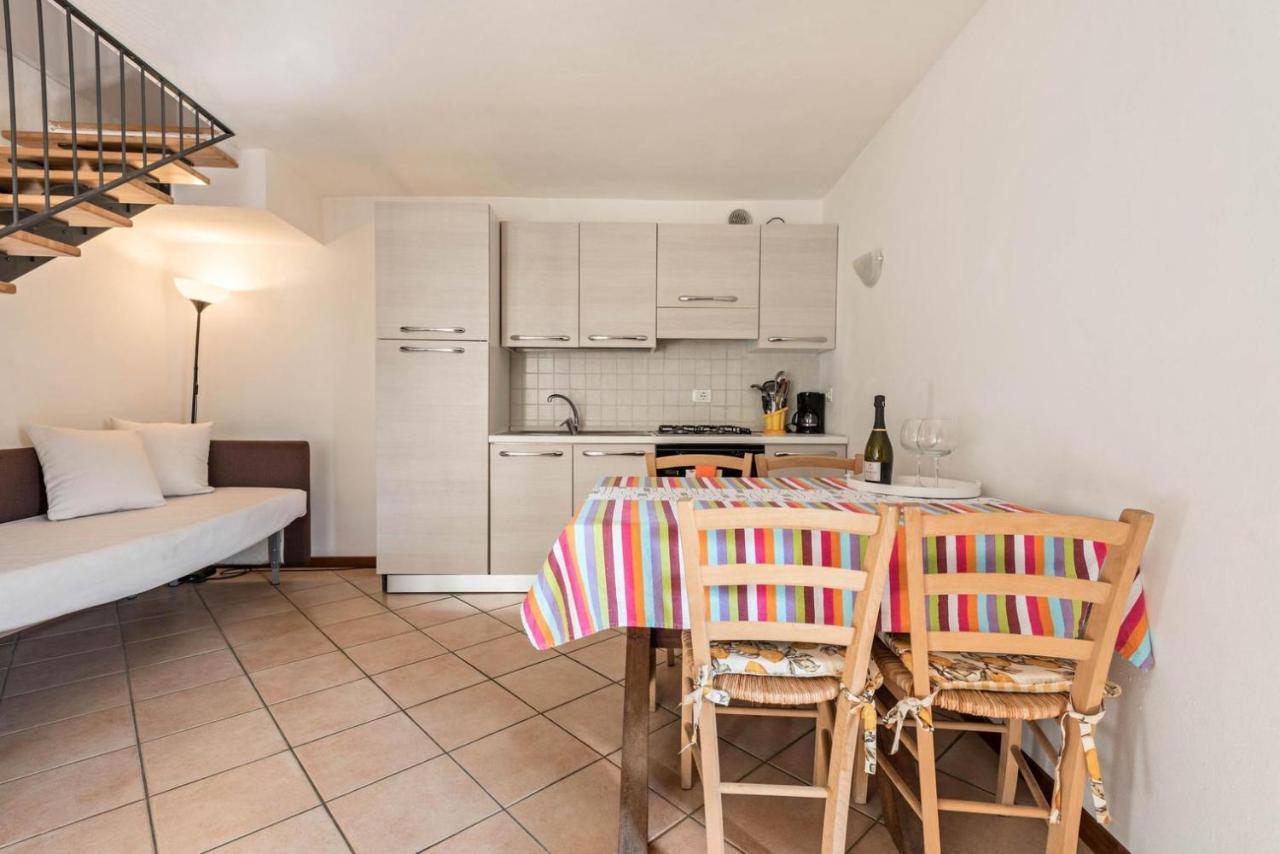 Il Borgo Appartamenti Con Parcheggio Malcesine Eksteriør bilde
