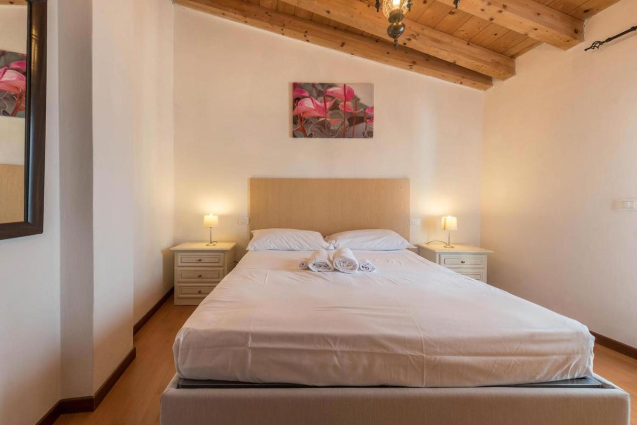Il Borgo Appartamenti Con Parcheggio Malcesine Eksteriør bilde