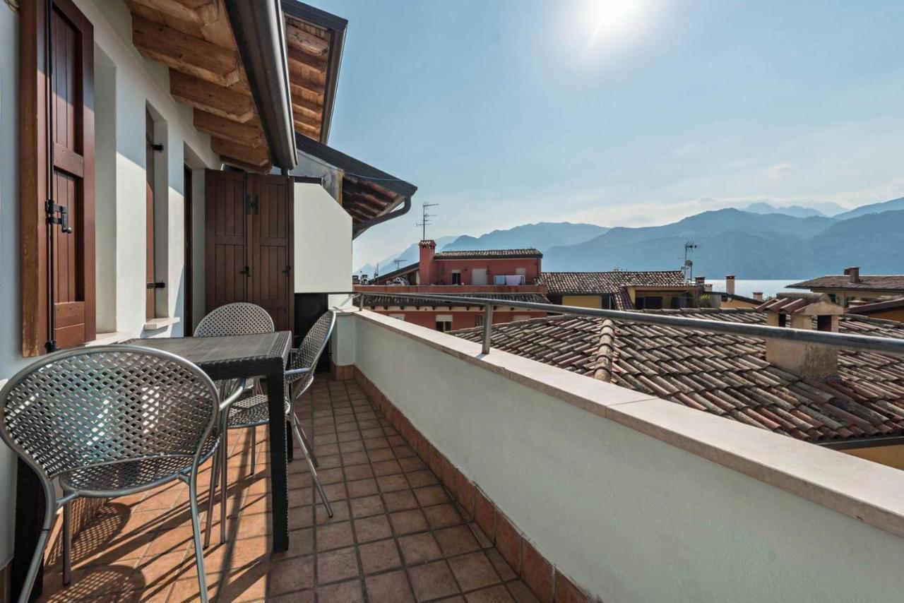 Il Borgo Appartamenti Con Parcheggio Malcesine Eksteriør bilde